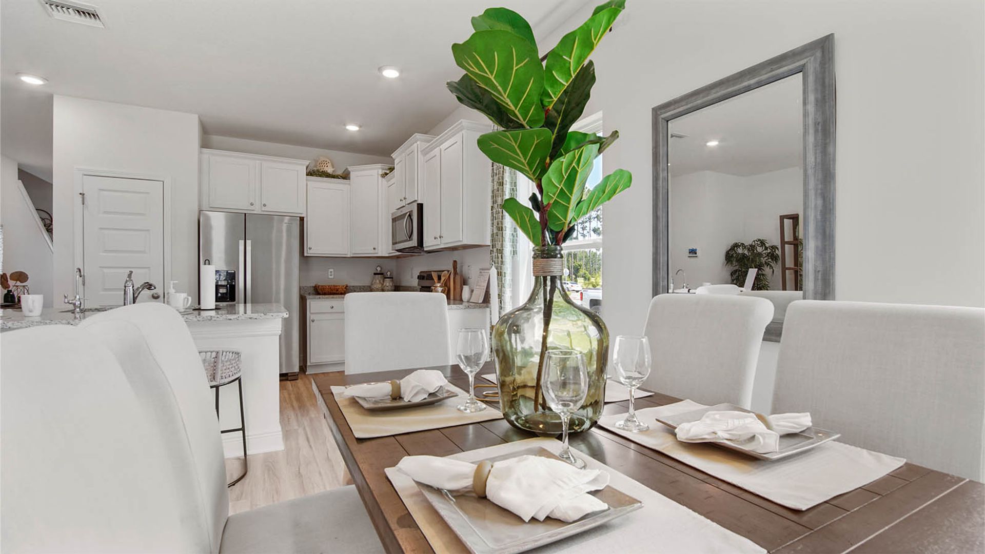 532 Melrose Way 7 of 12