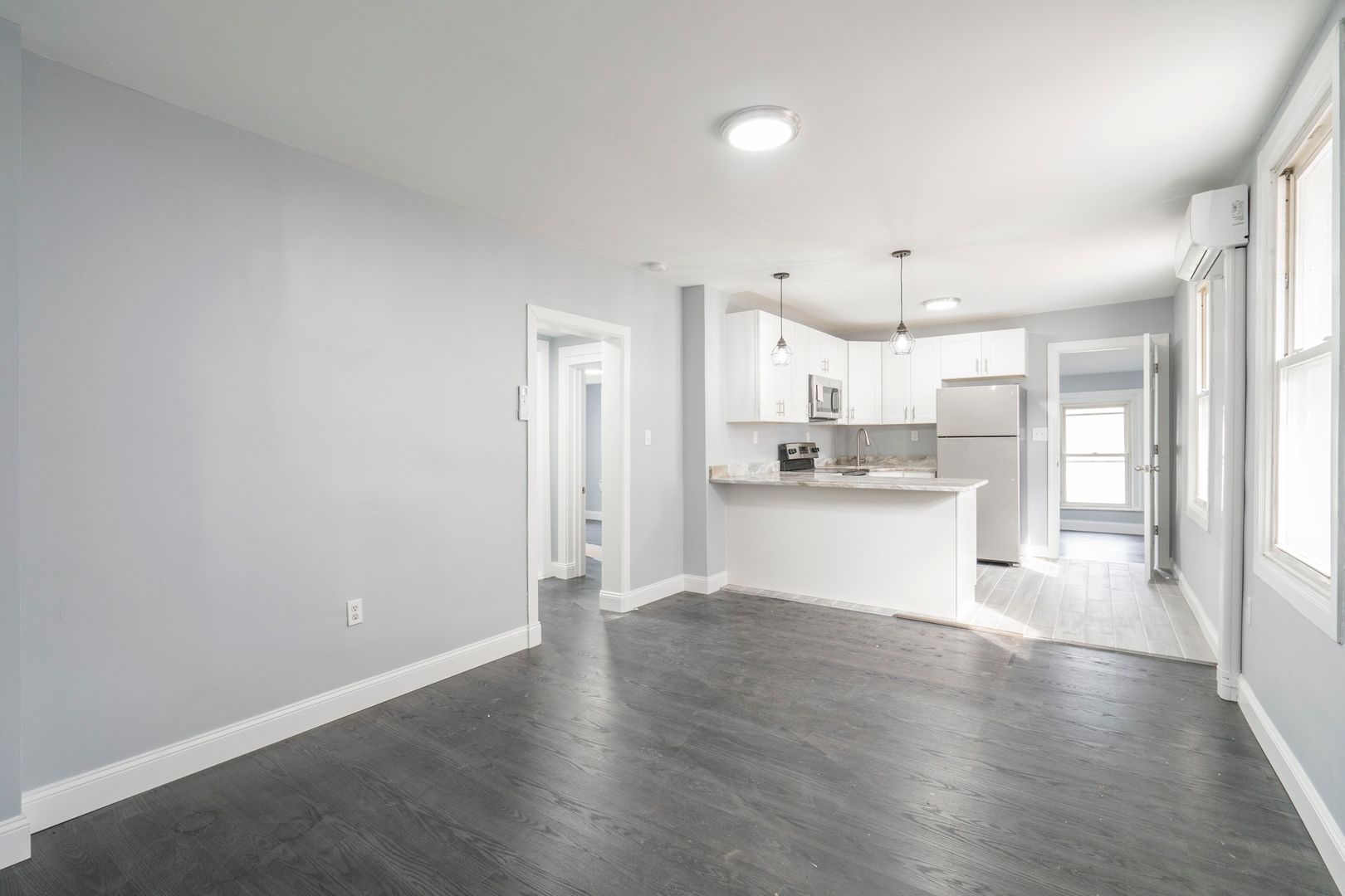 Royersford Apartment: 159 Main St