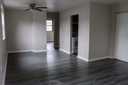 Spacious 1-Bedroom Apartment with Parking & LVP Flooring