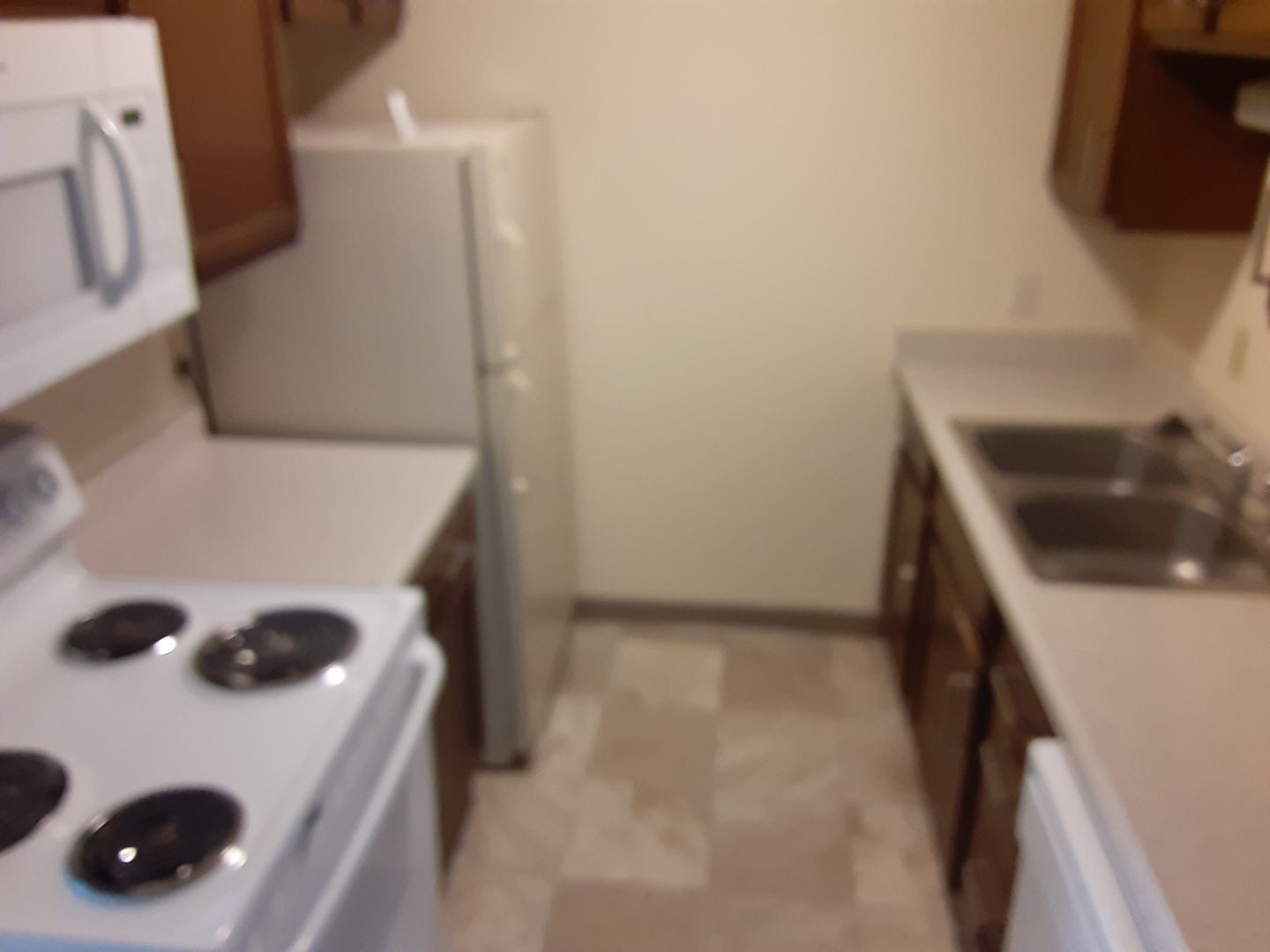 Elkhorn Apartment: 423 E 1st Ave,