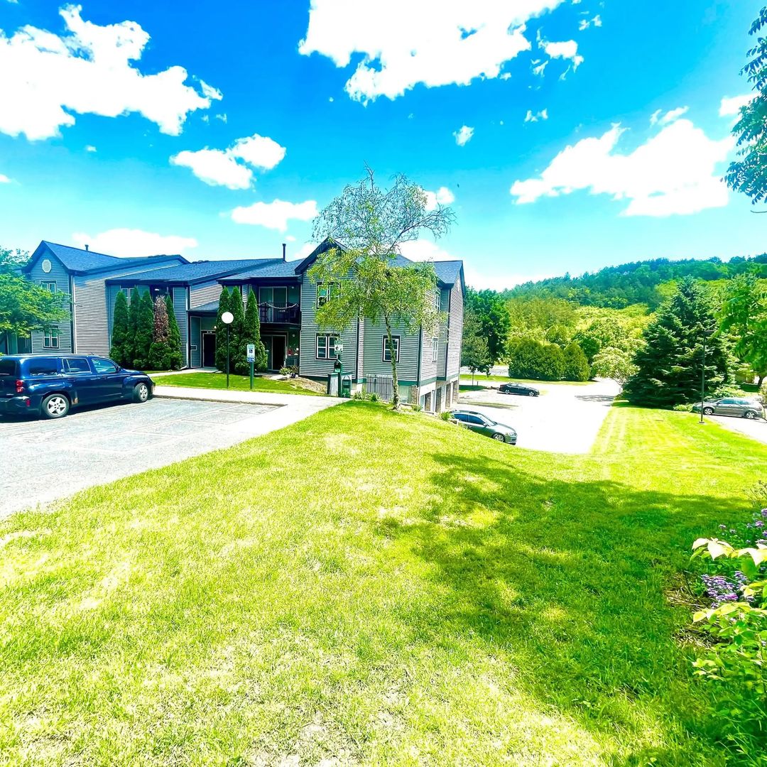 Cross Plains Apartment: 1841 Ludden Dr.