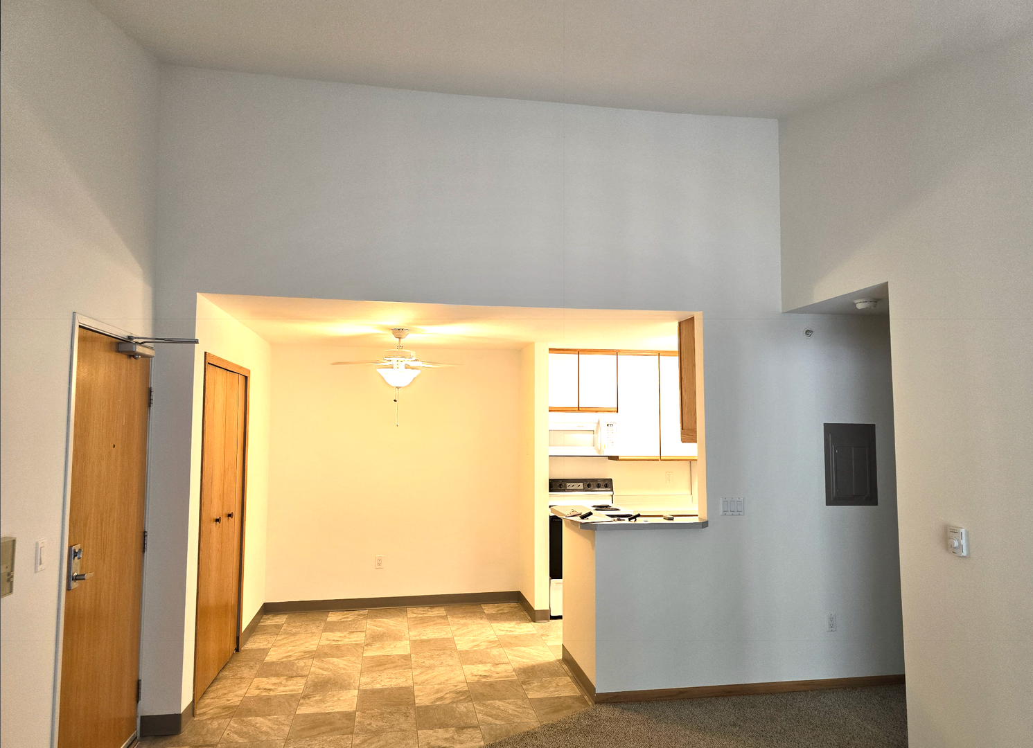 Cross Plains Apartment: 1841 Ludden Dr.