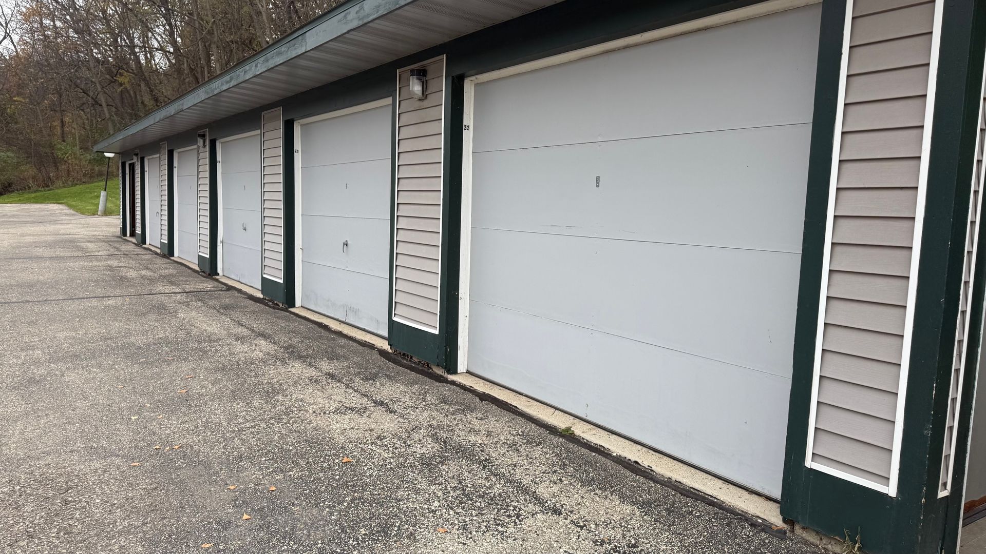 Parking at Terrace At Cedar Glen (3 of 3)