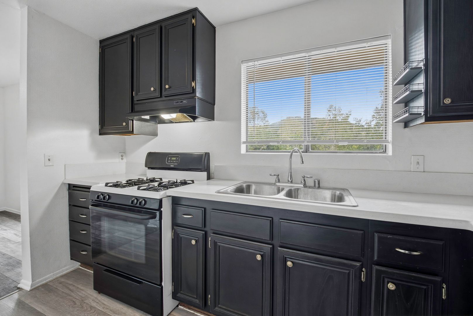 Los Angeles Condo: 243 S Avenue 50 #309
