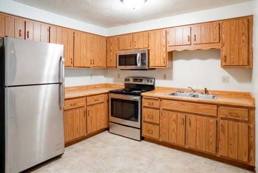 Mossy Oak Apartments – photo 1