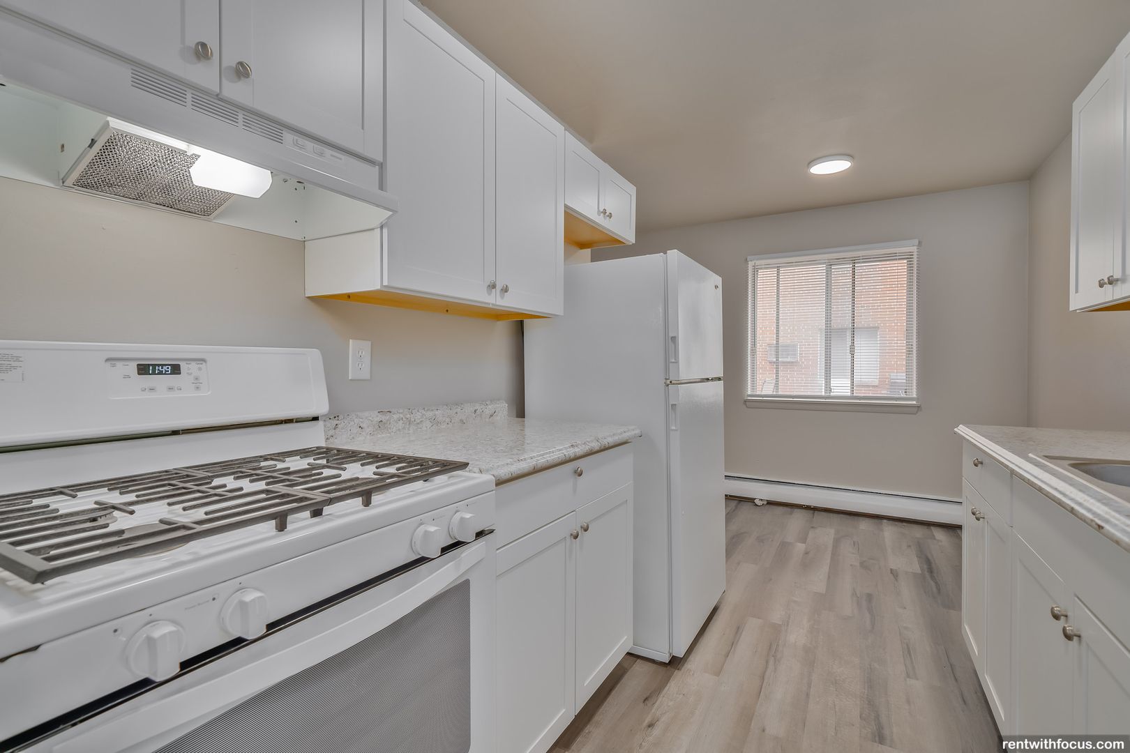 Green Bay Apartment: 409 S. Webster Ave.