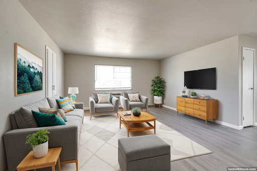 425 Southtowne Dr. - I202, South Milwaukee, WI 53172