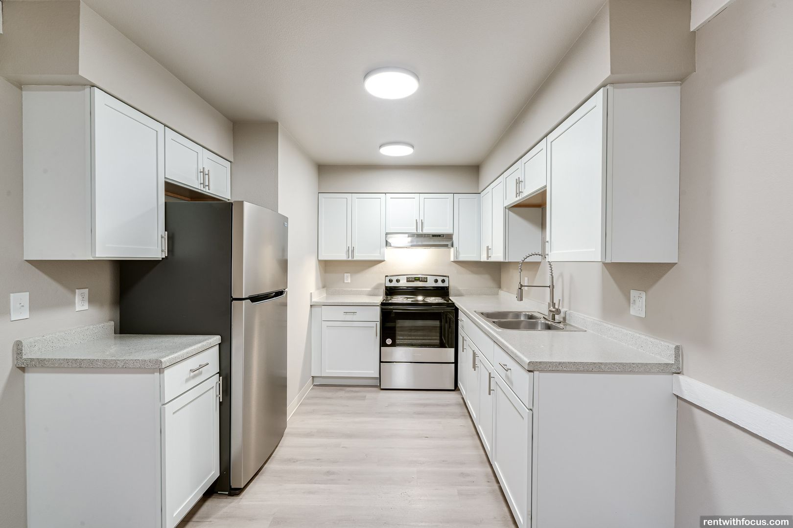 Appleton Apartment: 2975 W. Lawrence St