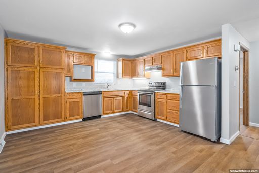 Allouez Townhomes – photo 1