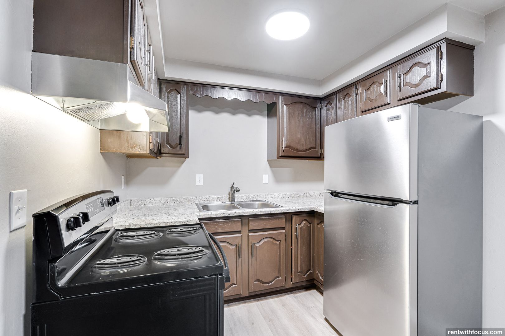 Little Chute Apartment: 1000 Taylor Street