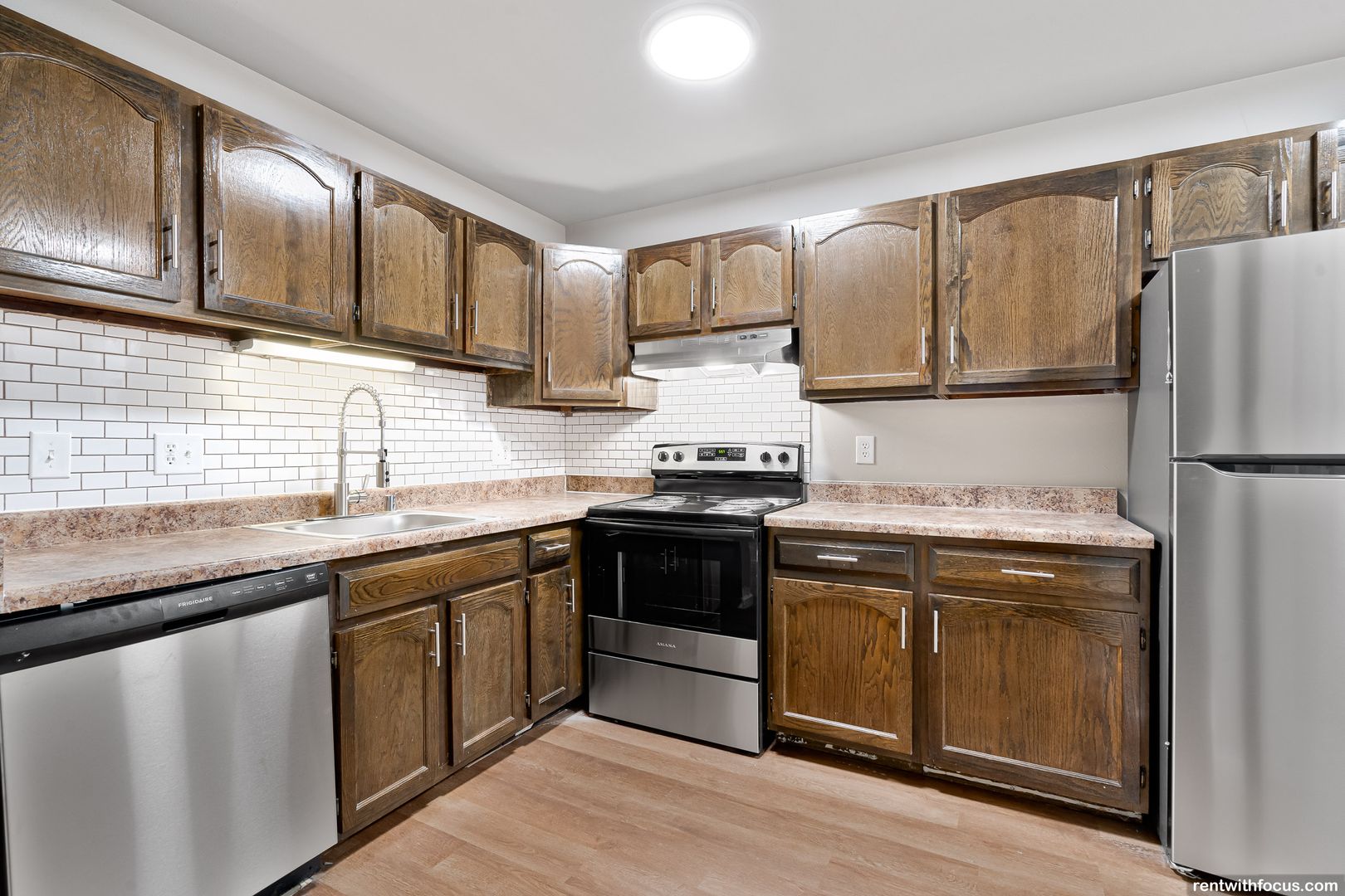 Milwaukee Apartment: 8832 - 8854 W. Potomac Ave.