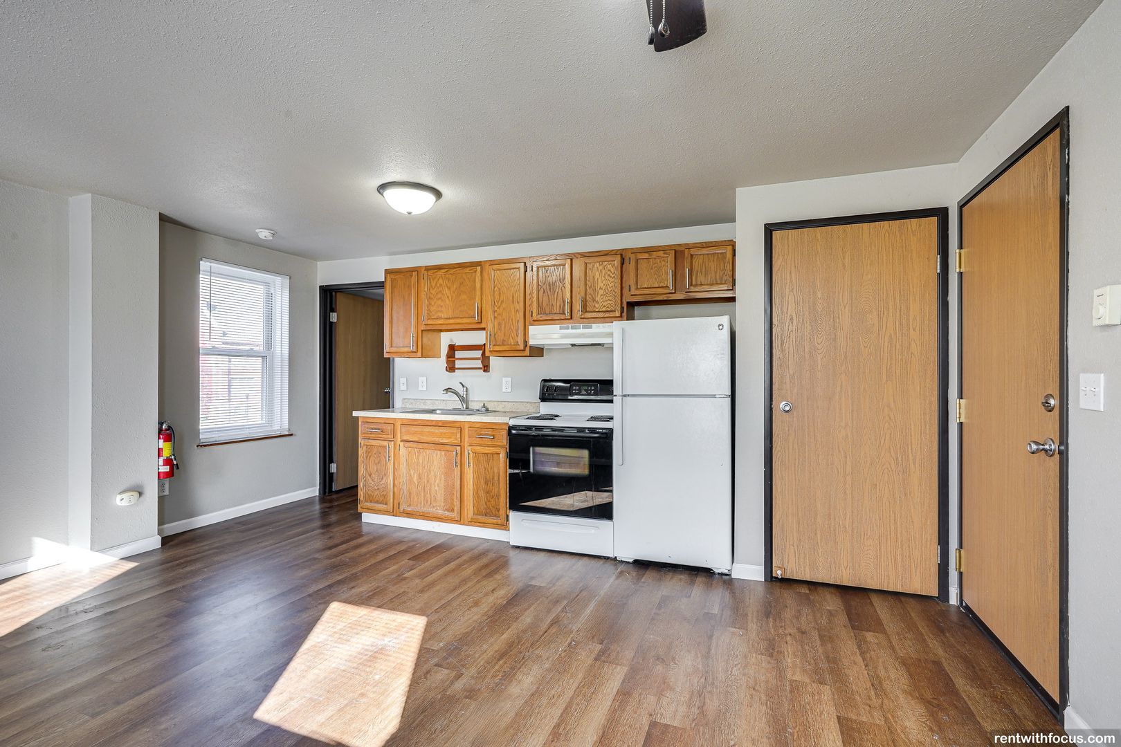 Oshkosh Apartment: 139 High Street