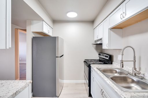 Evergreen Place – photo 1