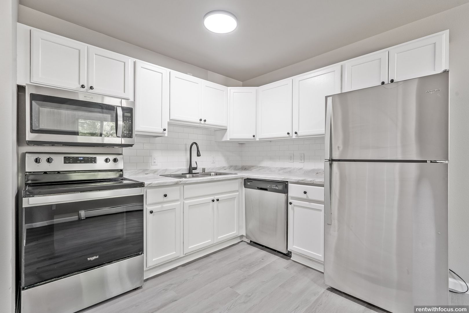 Oshkosh Apartment: 2001 - 2015 Evans St.