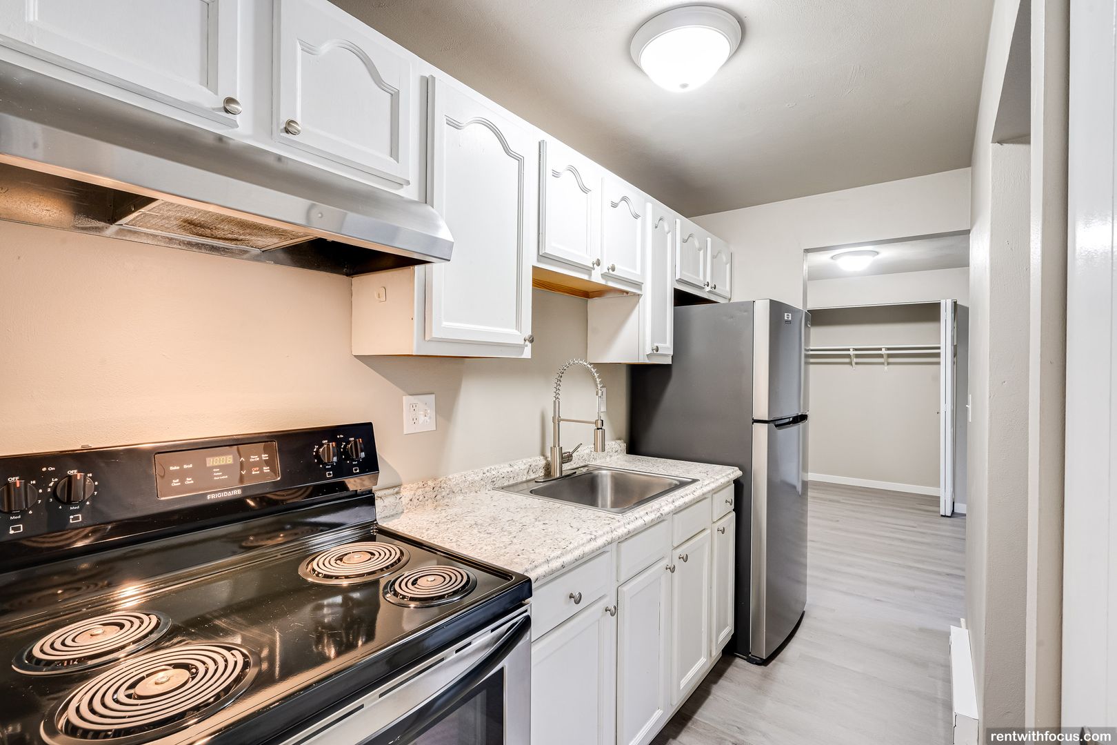 Menasha Apartment: 1000 3rd Street