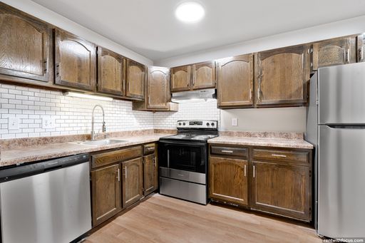 Apple Ridge Townhomes – photo 1