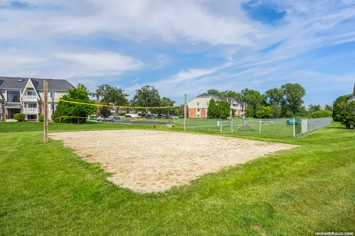 2121 Woodglen Dr - 3C, Sheboygan, WI 53081
