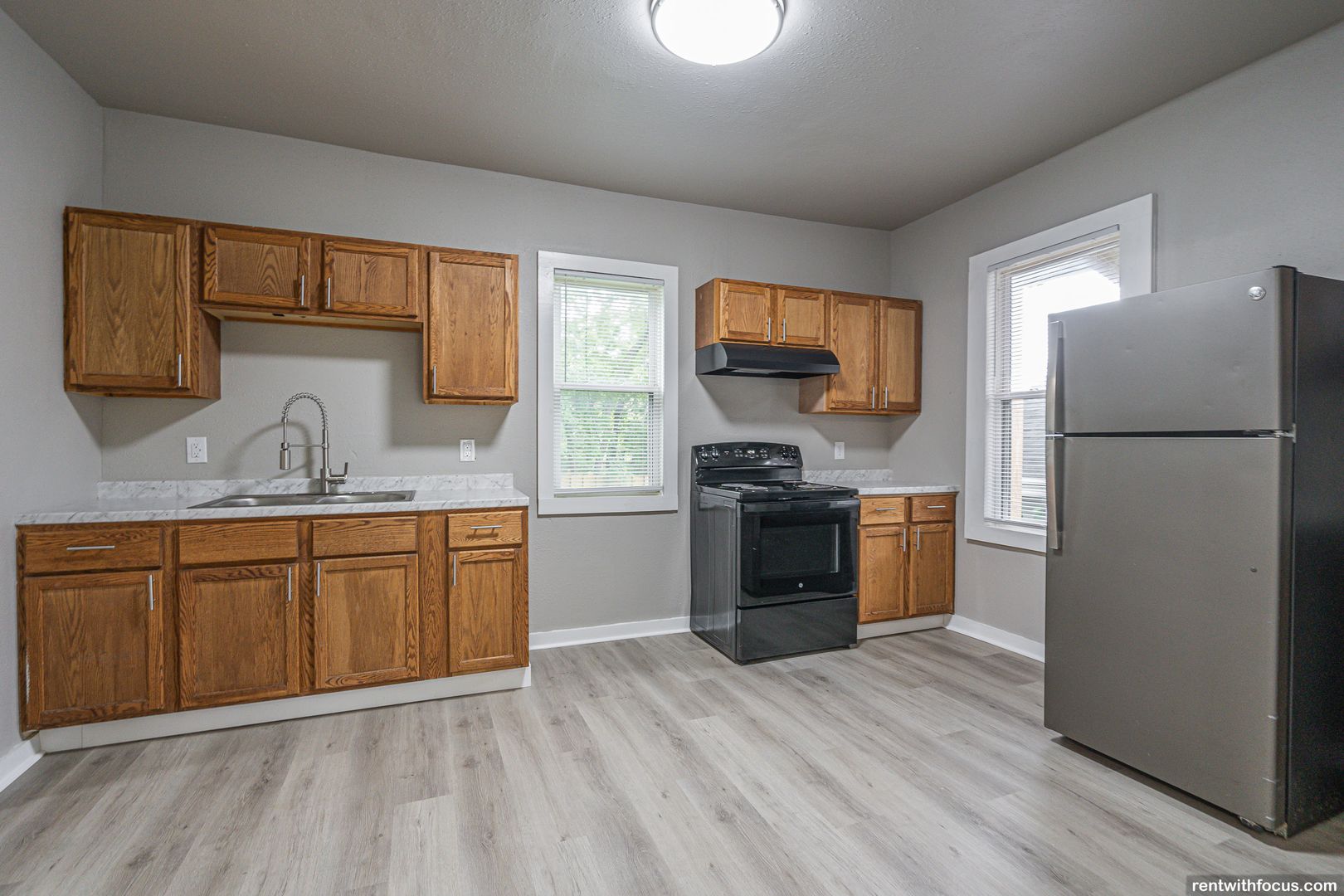 Fond du Lac Apartment: 210 Doty St