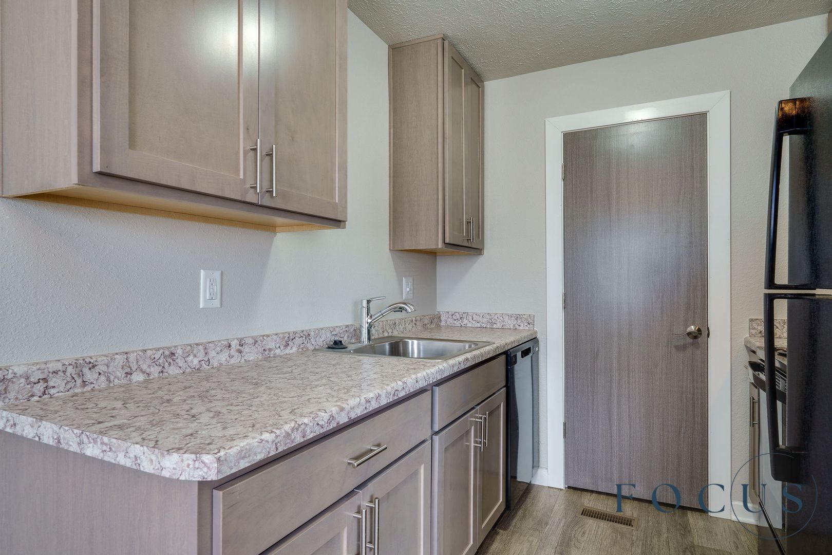 West Carrollton Apartment: 841 Gawain Circle