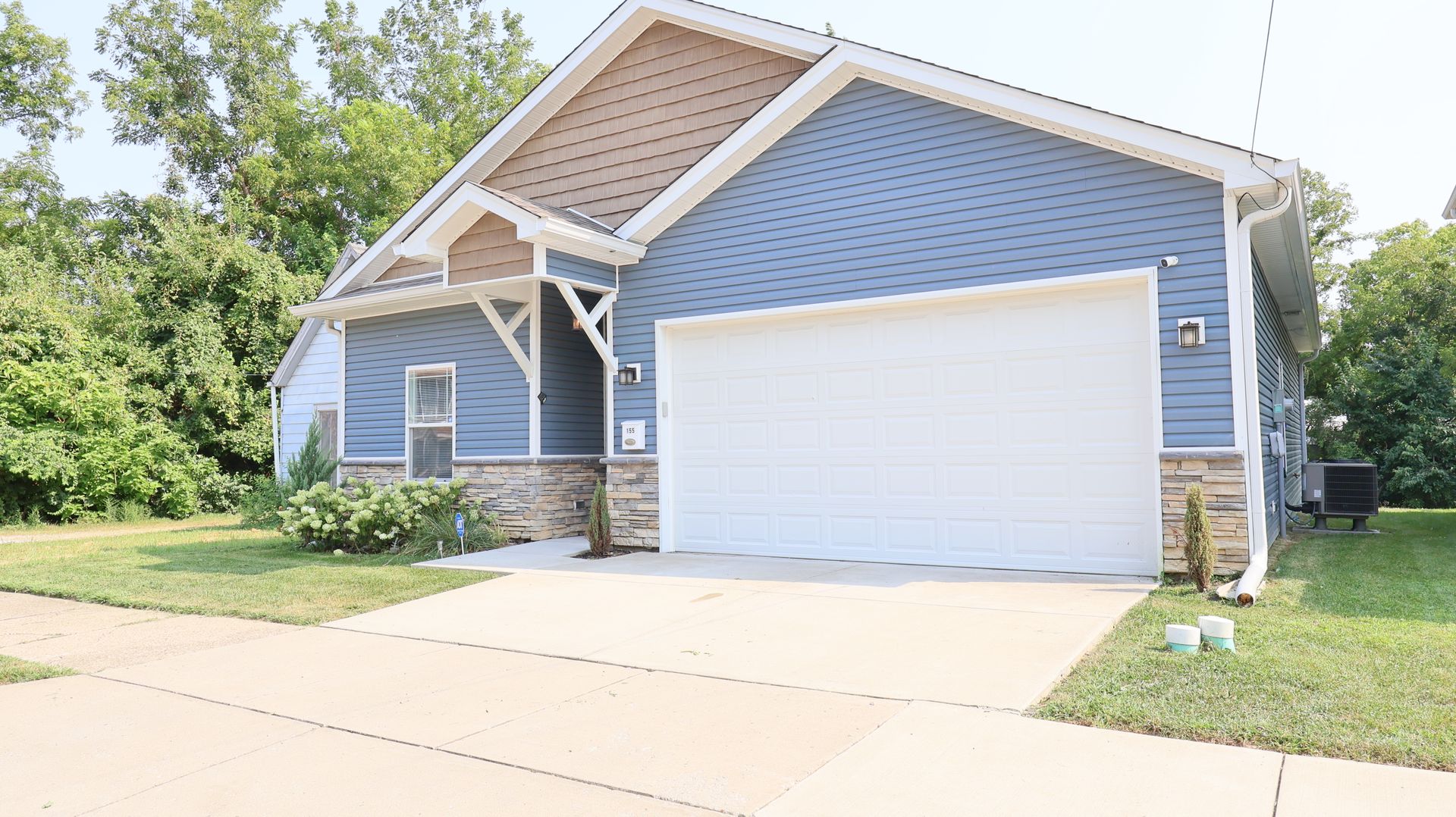 New Albany House: 155 Cherry St