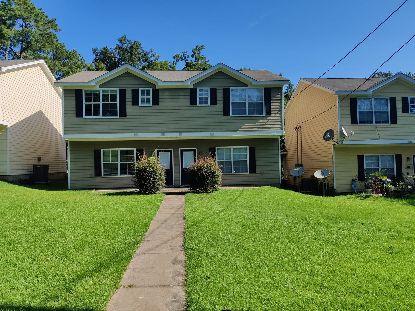 Tallahassee Apartment: Lake Avenue