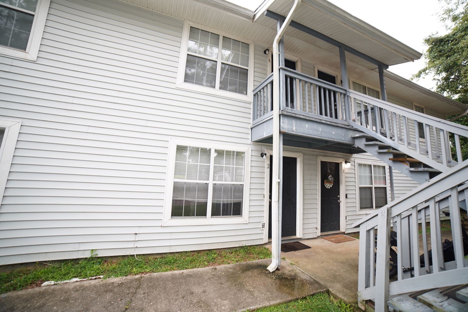 Tallahassee Apartment: 2555 Chateau Lane