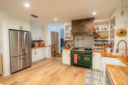 5 Bed / 4 Bath w/POOL & 2 Master Suites in Killearn! – photo 1