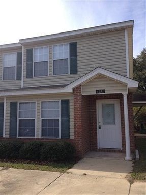 Tallahassee Apartment: Augustus Oak Court