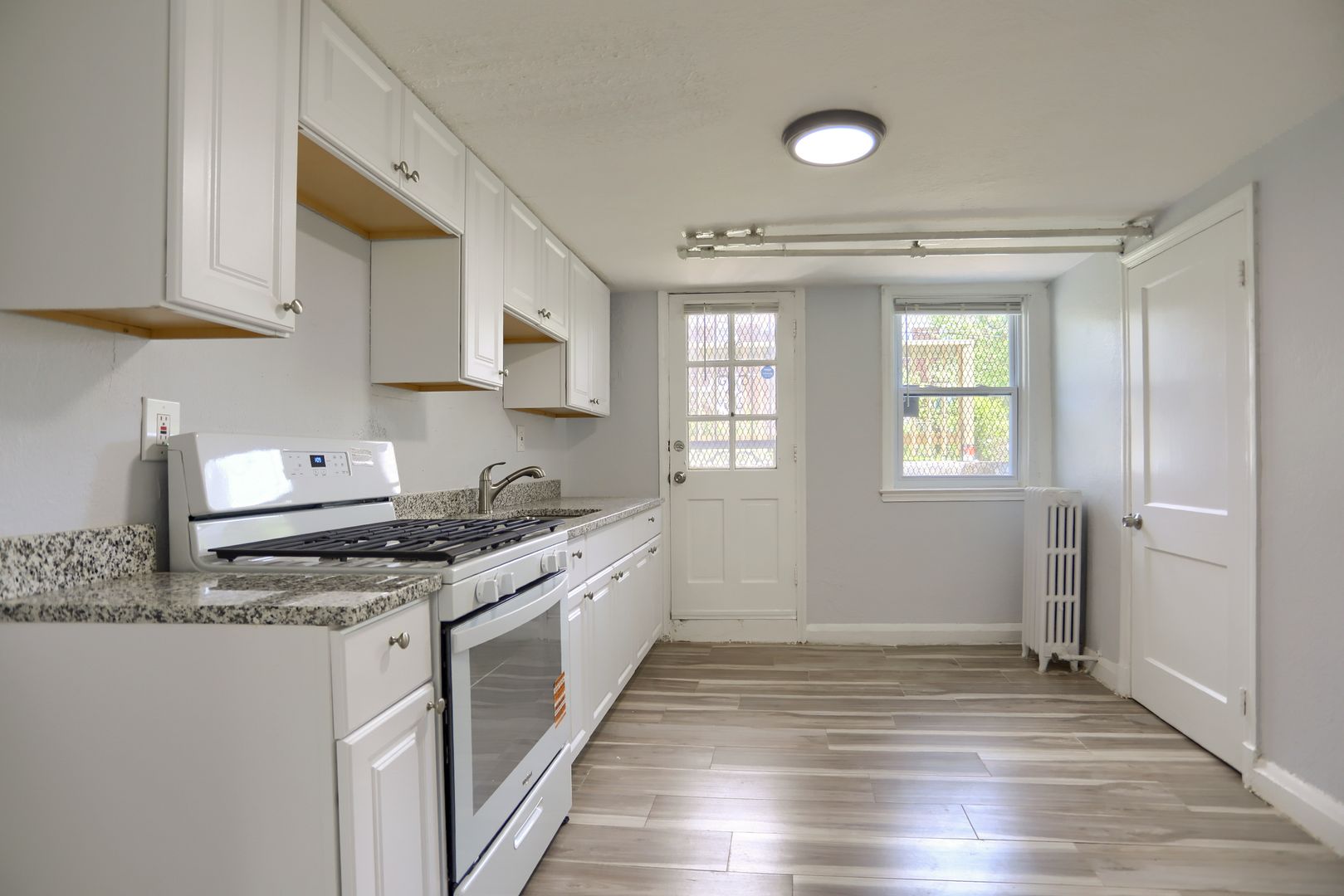Baltimore Apartment: 1323 N Kenwood Ave