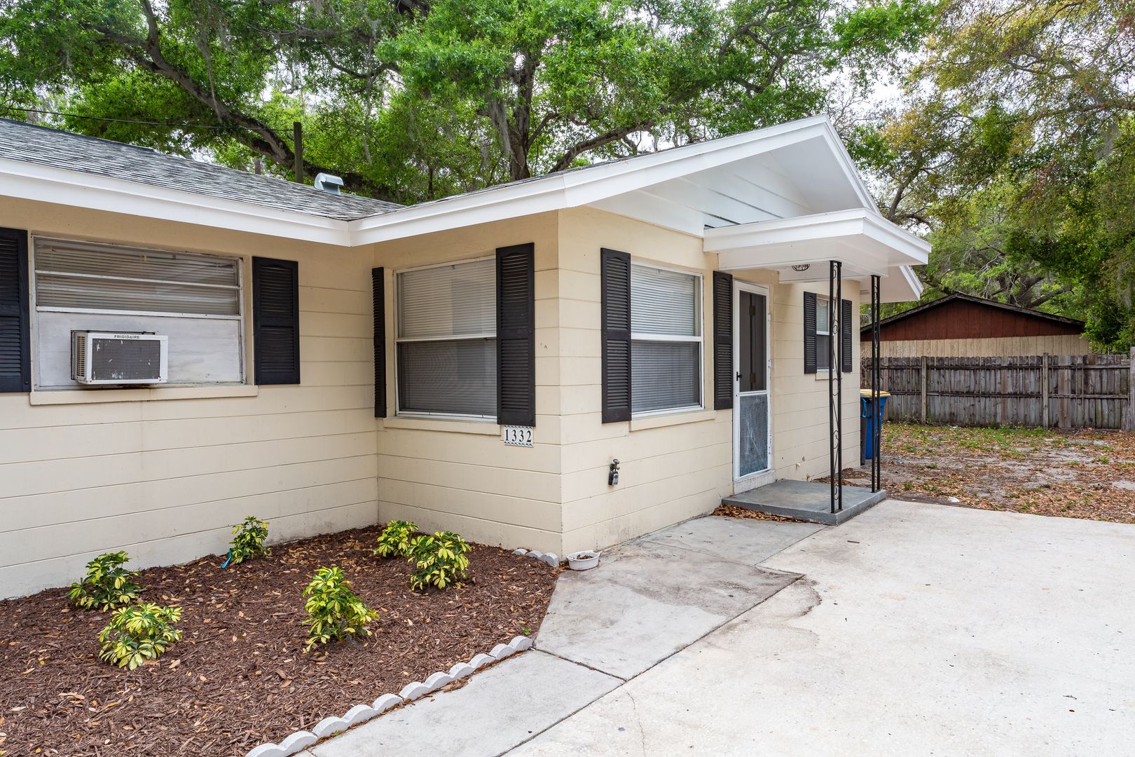 Clearwater House: 1332 Tioga Avenue