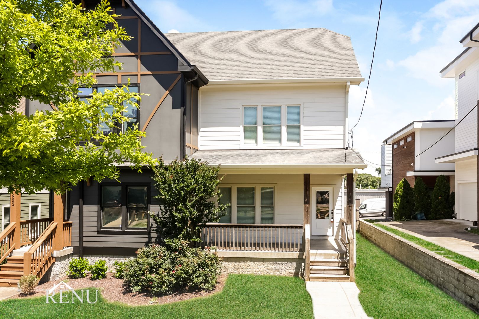 Nashville House: 954 9th Ave S