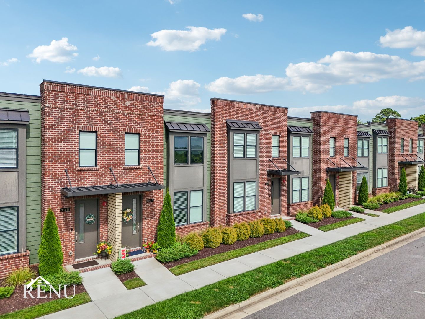 Gallatin Townhome: 1001 Lifford Ln