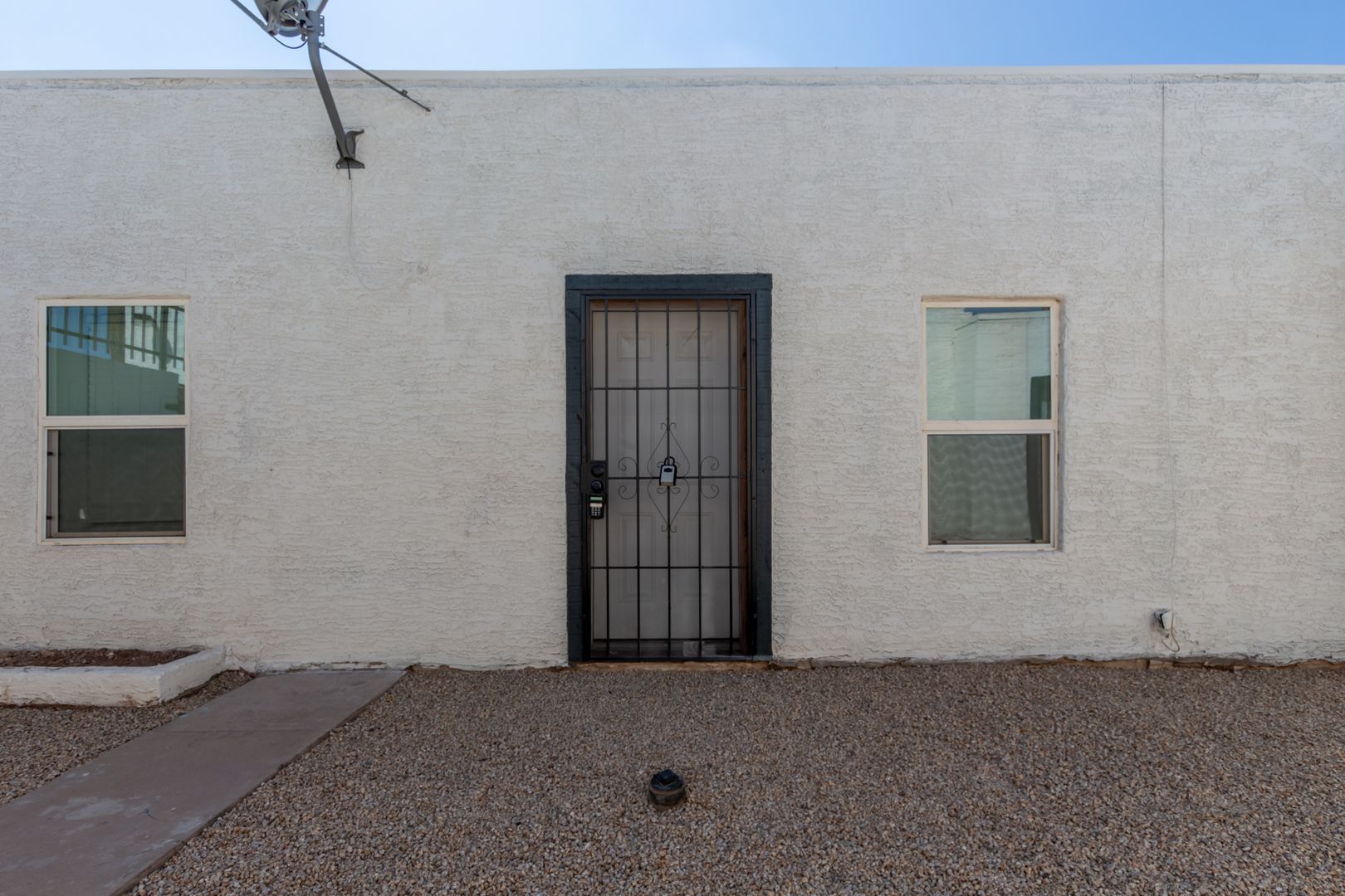 Phoenix Apartment: 2412 East Monroe Street