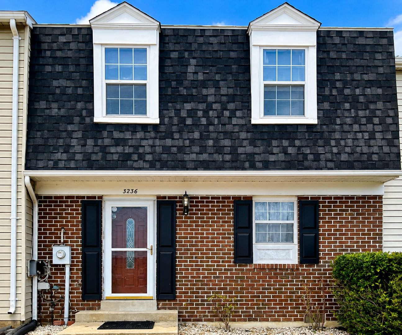 Waldorf House: 3236 Ryon Ct