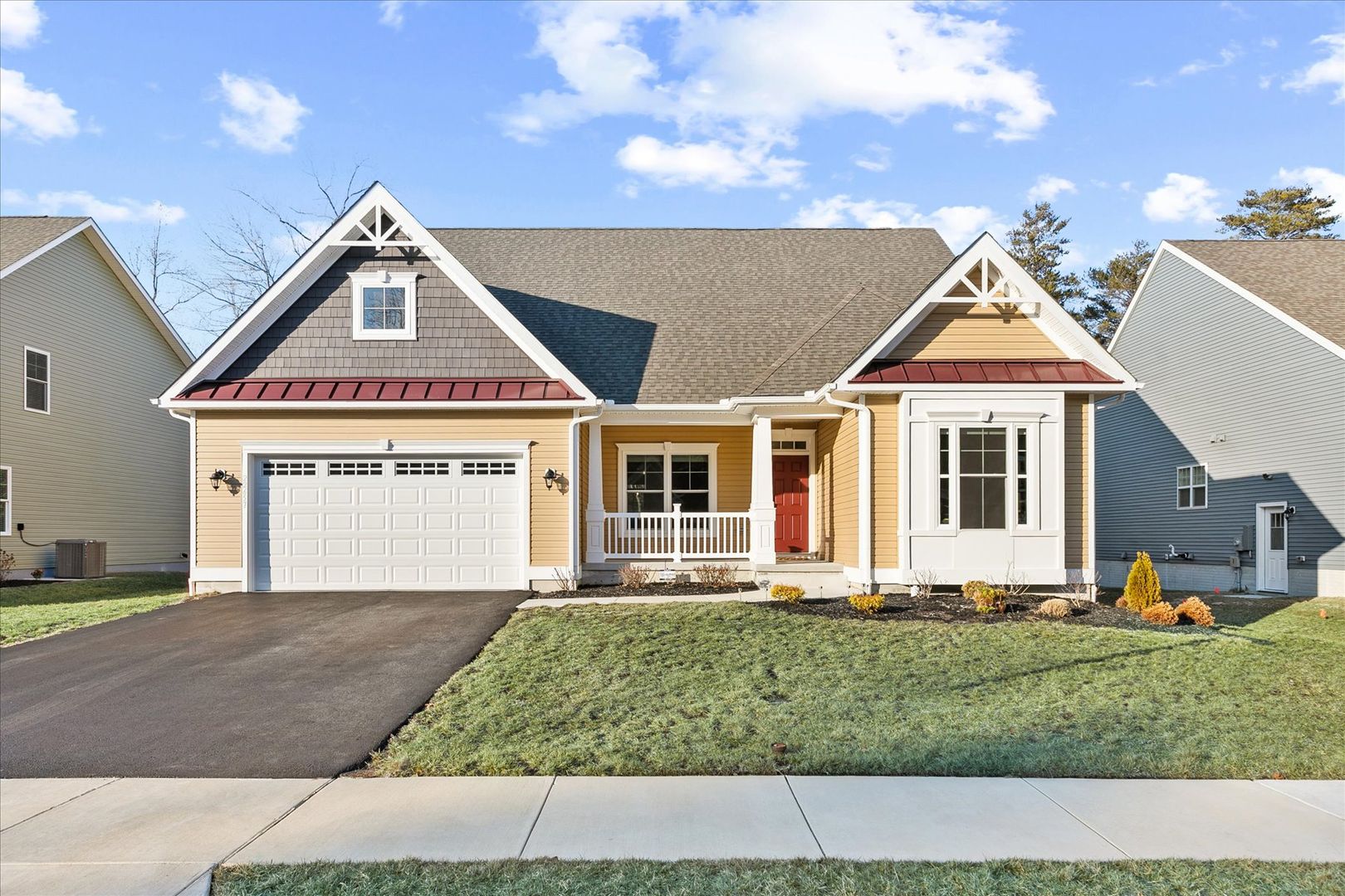 Woodbridge Community- a perfect mix of elegance and relaxation. 