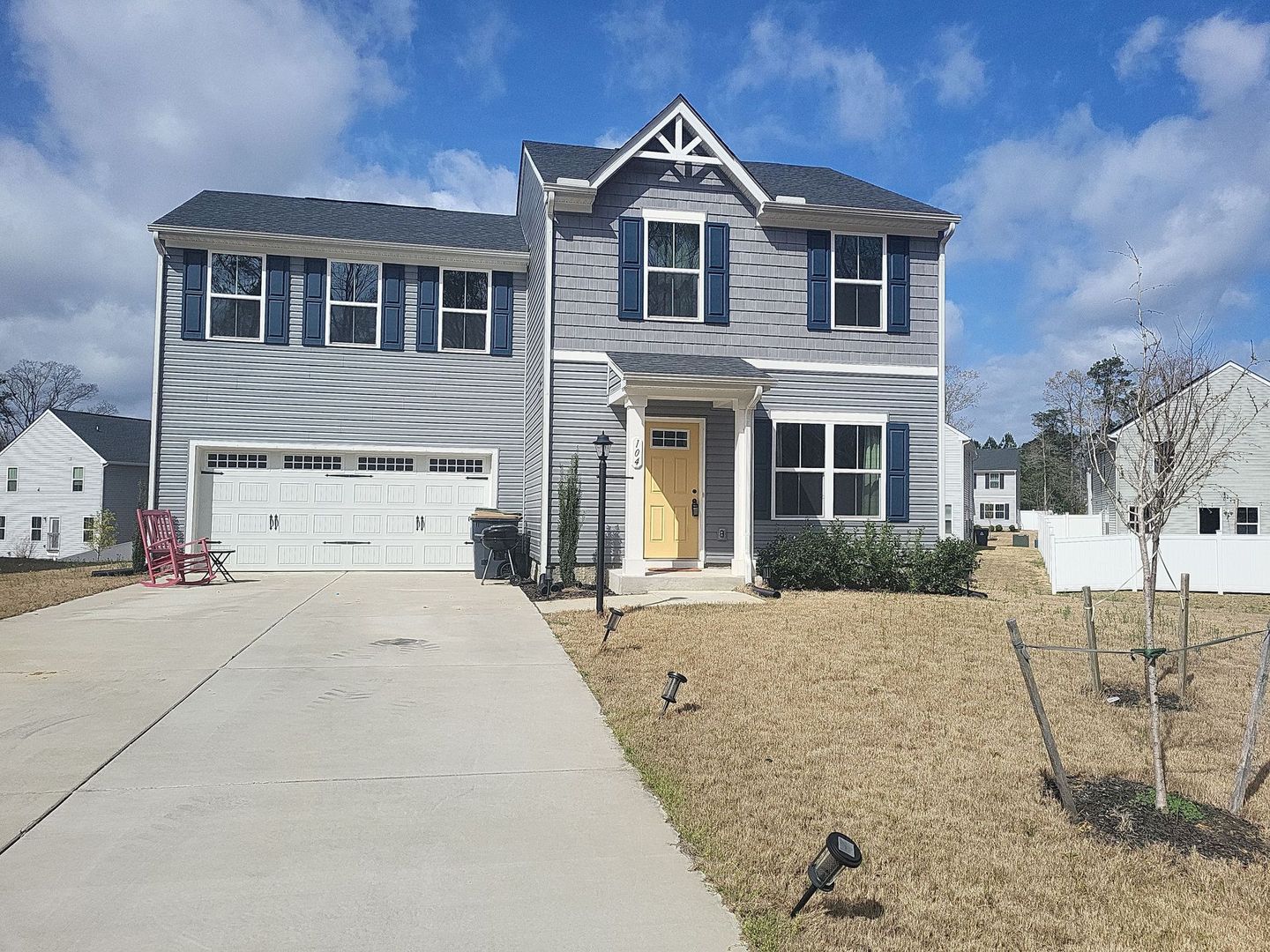 Williamsburg House: 104 Makayla Drive