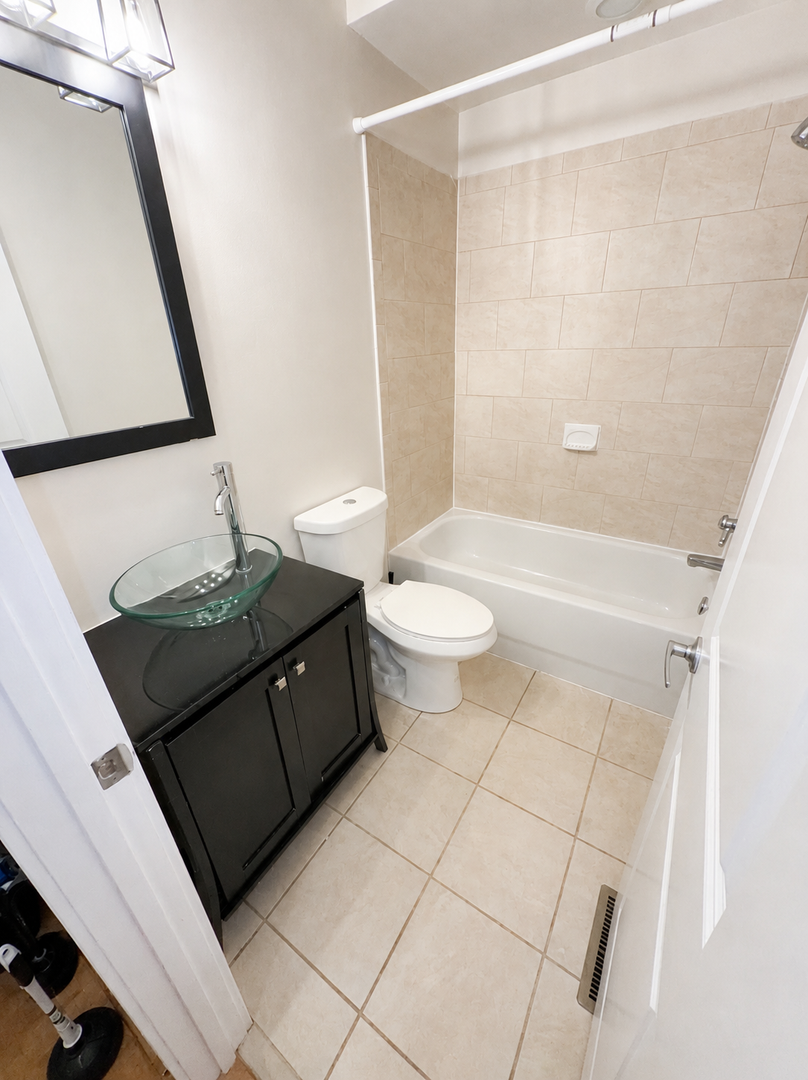 1512 Porter St 8 of 12