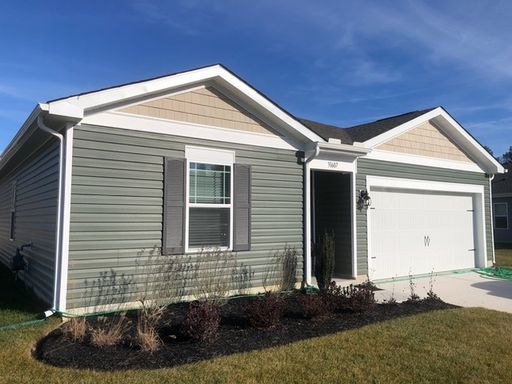 4 Bedroom Home in desired community with pool. – photo 1