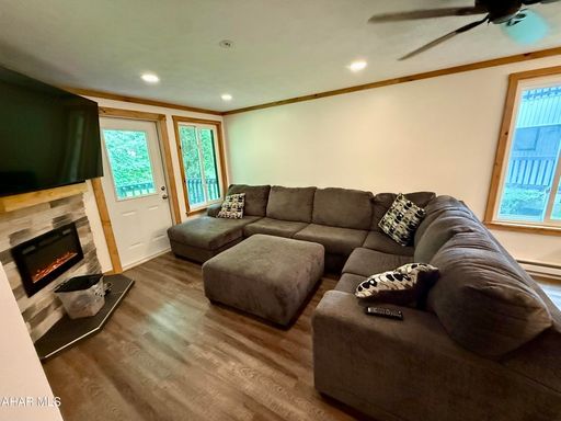 First-Floor Condo, Newly Renovated