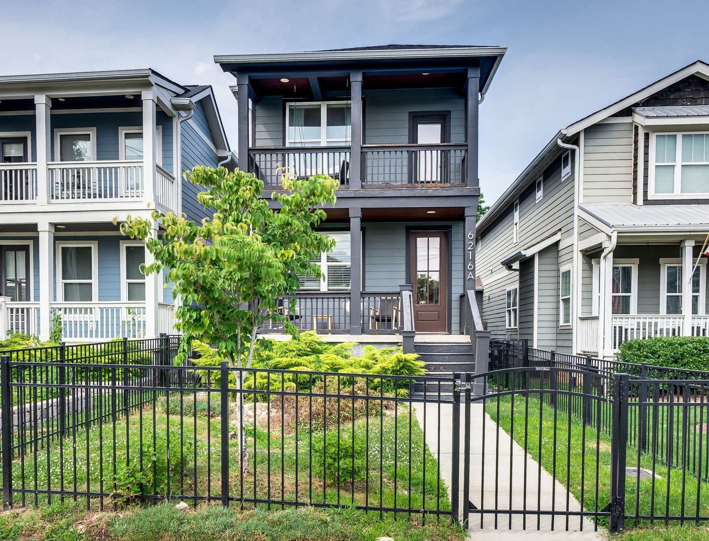 Nashville House: 6216 California Ave #A