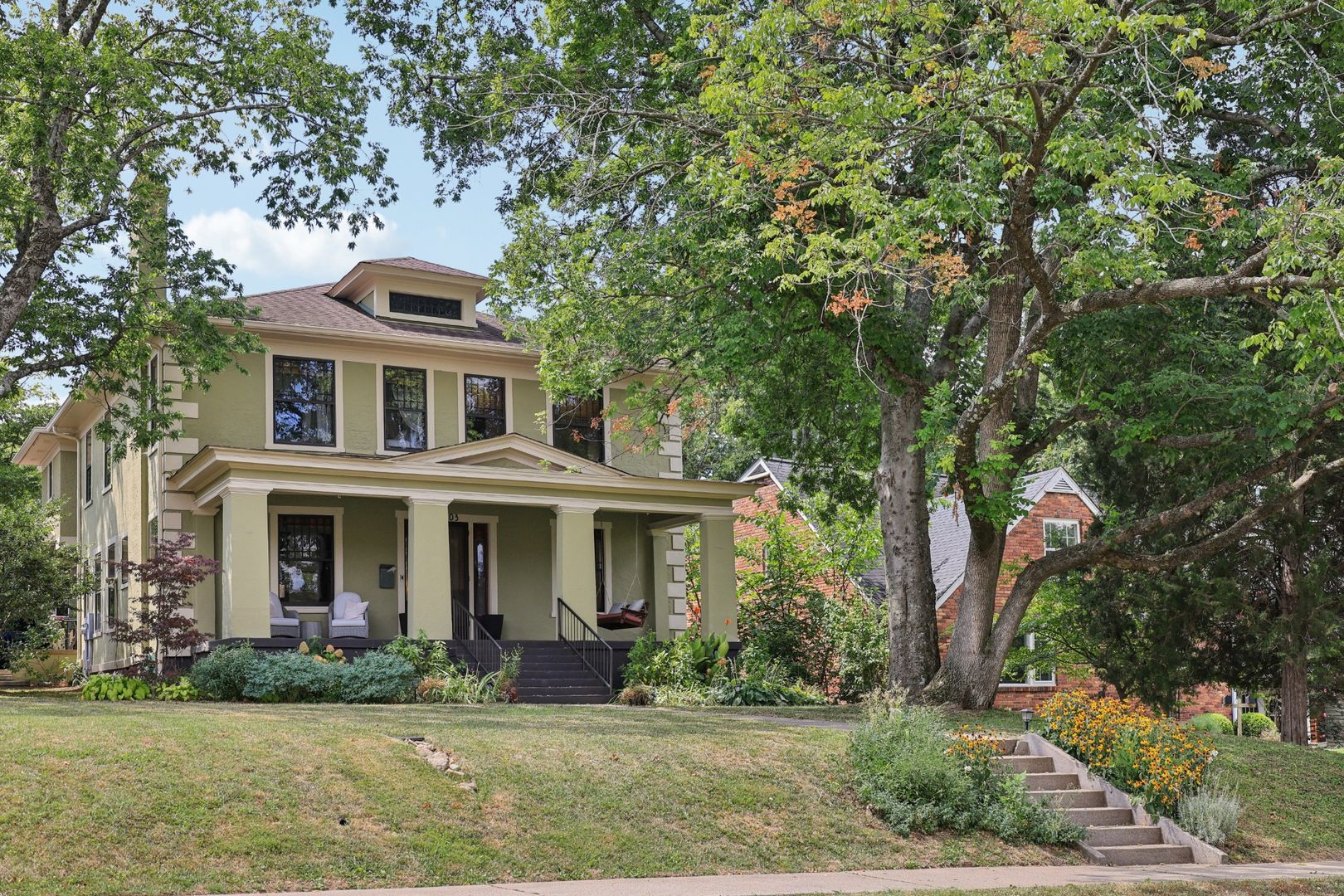 Nashville House: 2503 Fairfax Ave