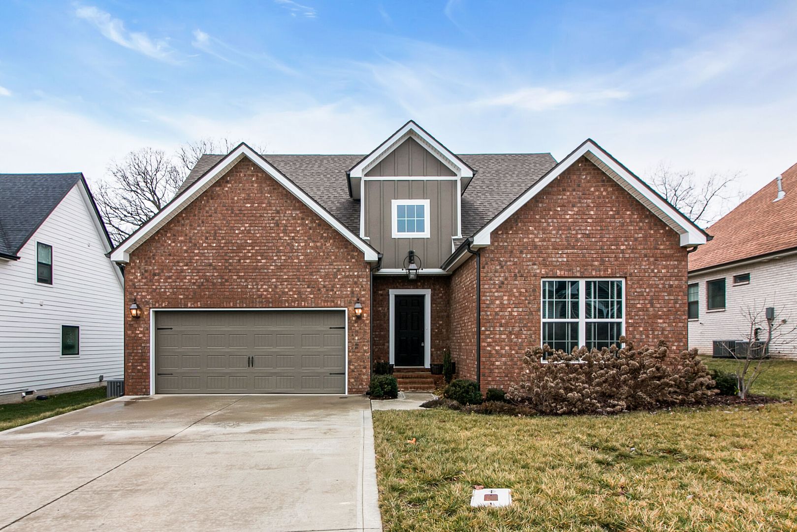 Clarksville House: 844 Jersey Drive