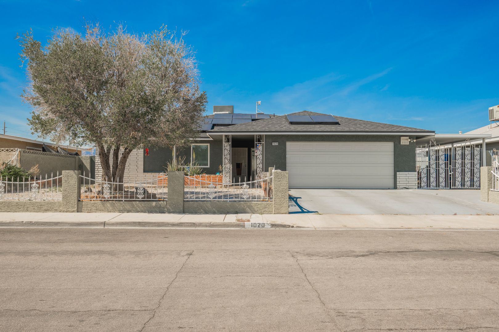 Las Vegas House: 1020 Alan Shepard