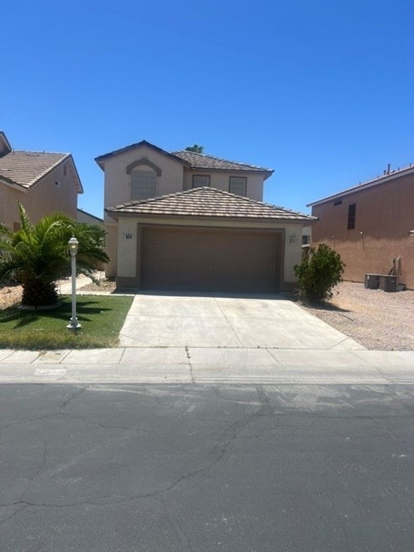 Las Vegas House: 6079 Riflecrest Ave