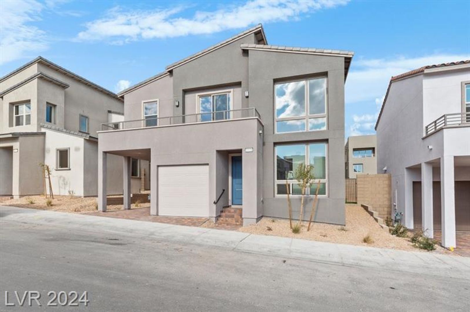Las Vegas House: 11636 Golden Oriole Ave