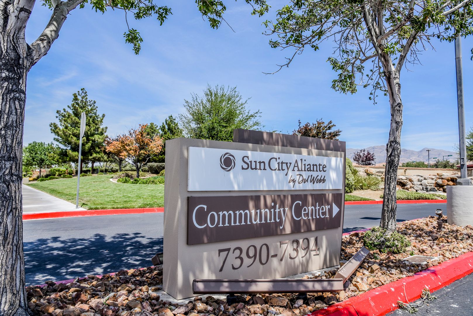 N. Las Vegas House: 2609 Desert Sparrow