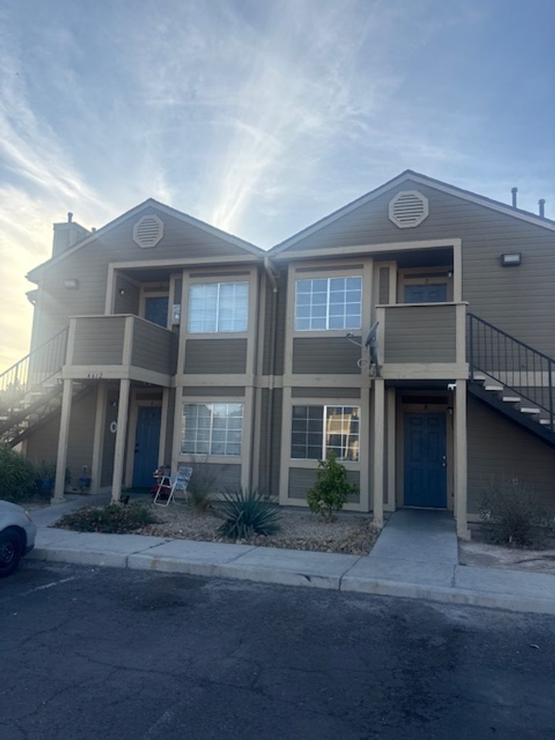 Las Vegas Apartment: 4612 Krissylouise Way