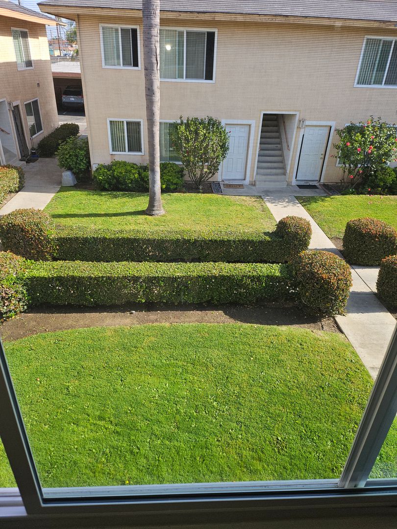 Carson Apartment: 21740 Figueroa St.