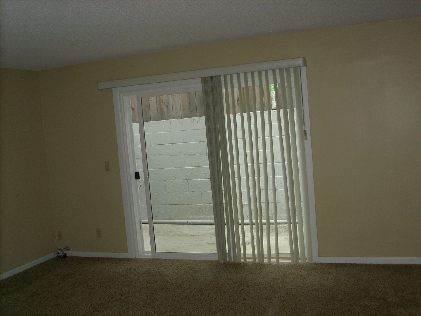 Redondo Beach Apartment: 708 S. Prospect Ave.