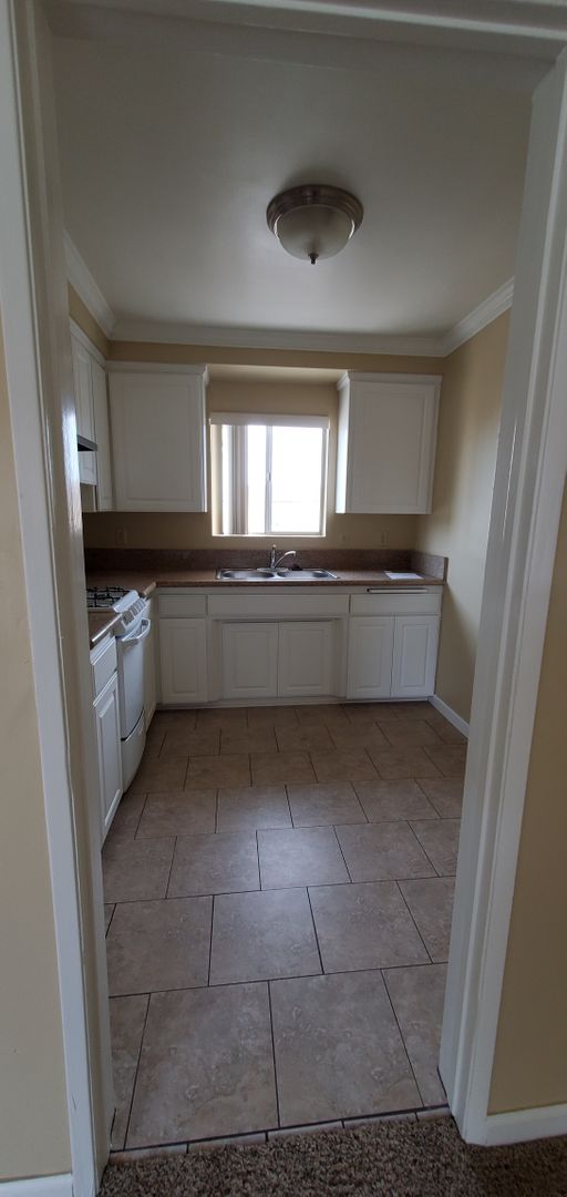 Torrance Apartment: 22027 S. Vermont Ave.